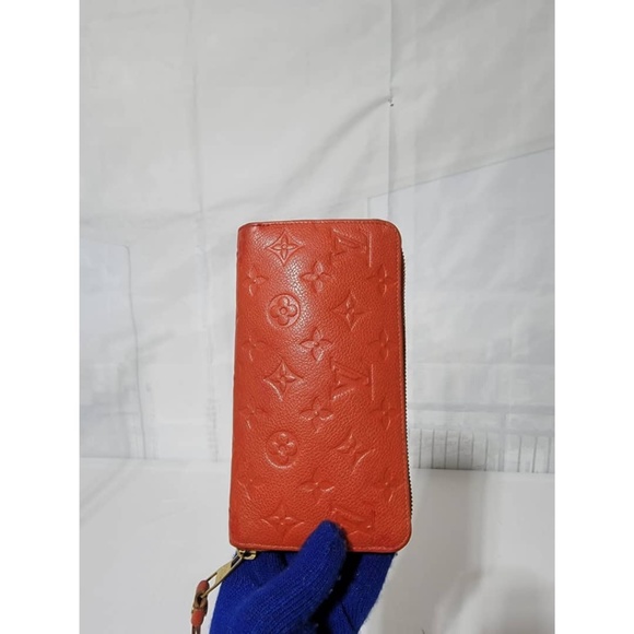 Authentic Louis Vuitton Monogram Empreinte Zippy Wallet Red - Picture 4 of 15